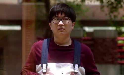 娱乐吃瓜背景女星是谁